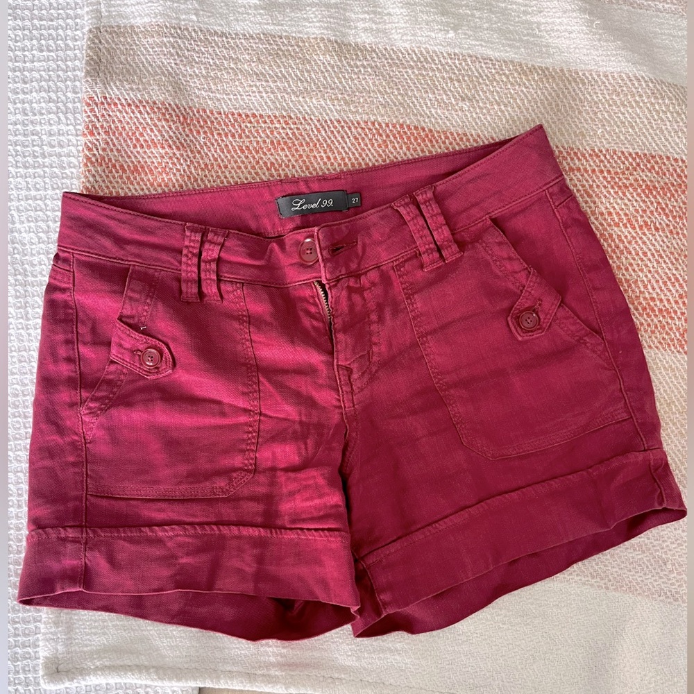 Level 99 shorts